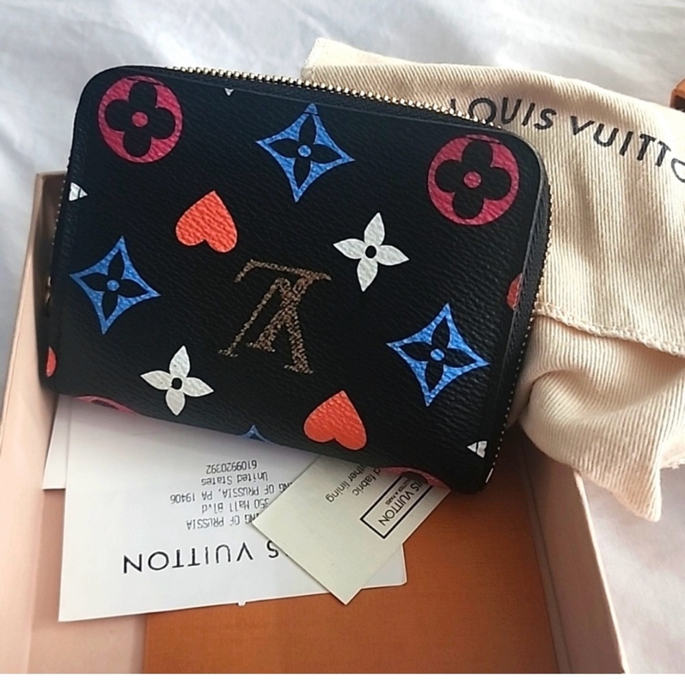 Louis Vuitton Game On Zippy Coin Purse - Picture 1 of 6